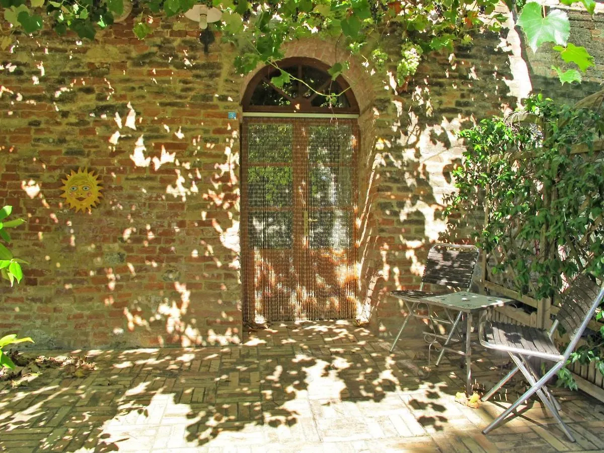 Locazione Turistica Santa Croce - Elisabetta 0*, San Salvatore a Pilli